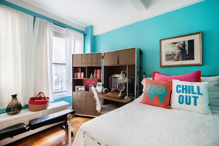 Dormitorio del medio