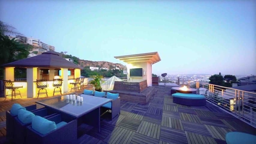 Sunset Staycation Home Heated Pool Spa City Views