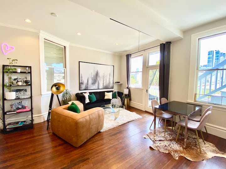 Bright & Modern Lux 2 Bed North Beach Flat Fidi - San Francisco, CA