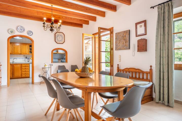 Can Roseta gallery image 5