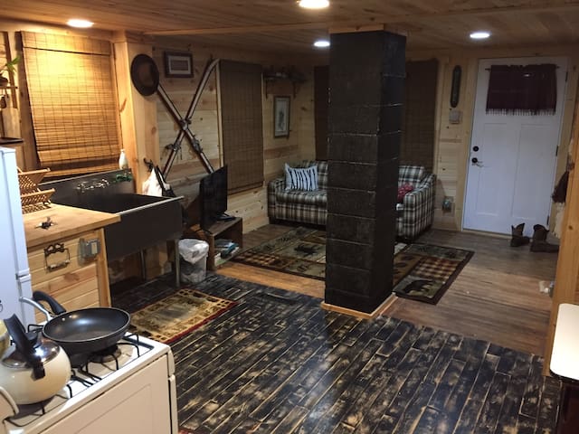 Airbnb Taylor Ridge Vacation Rentals Places To Stay