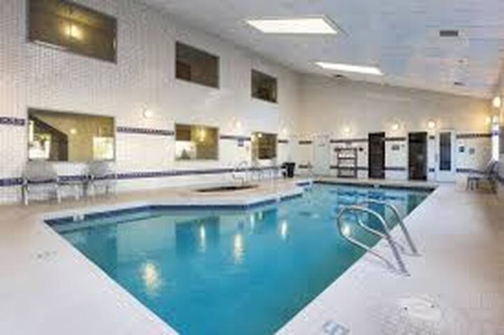 Redlion Seaside Airbnb