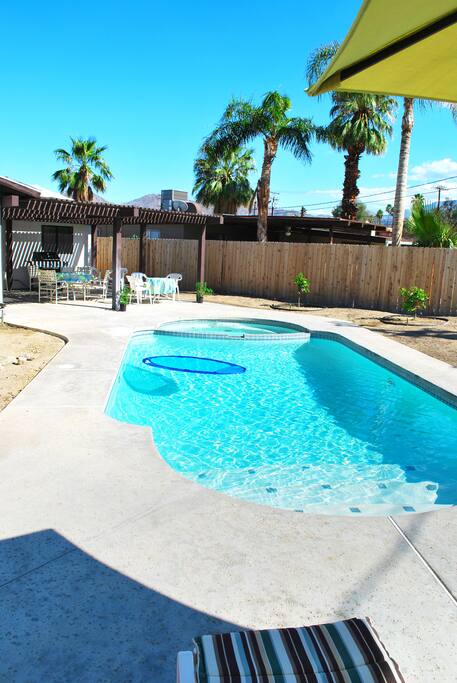 Salt water pool
