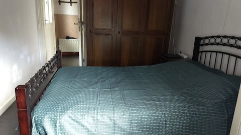 comfortable bed, incl breakfast