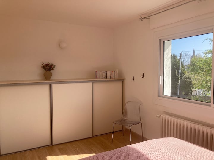 Schlafzimmer 2