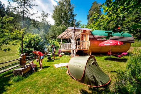 Erfolgreiche Airbnb-Immobilie: Fasslhütte, Mandl Organic Farm in Steiermark