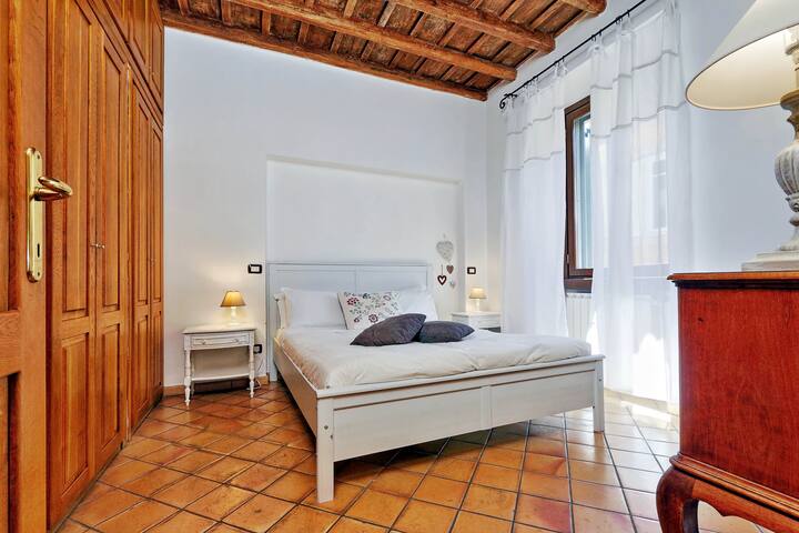 Lungaretta 2 gallery image 3