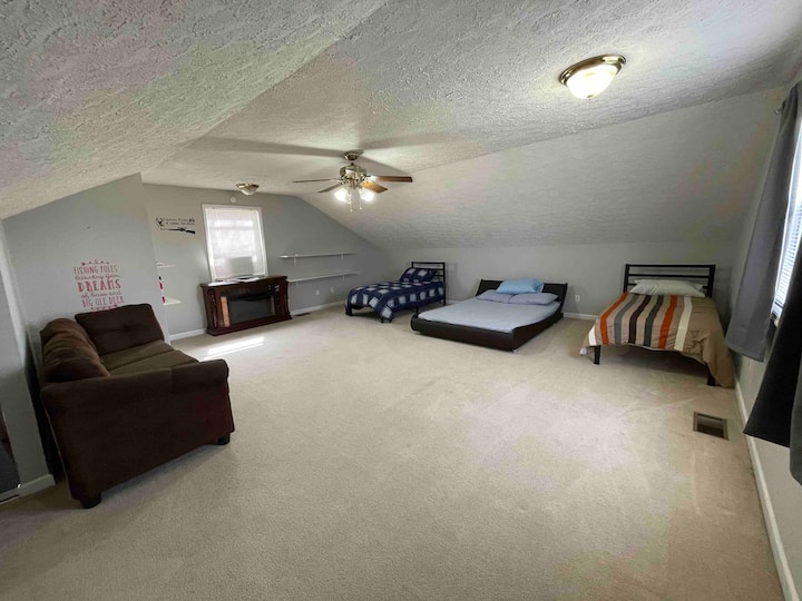 חדר 4 עם 3 מיטות 