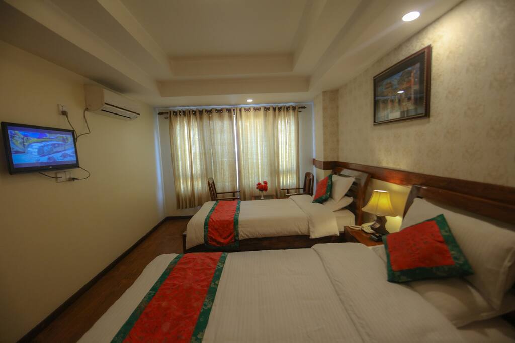 twin bed room view