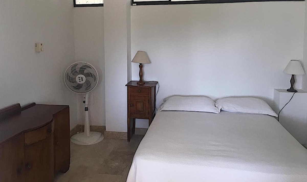 1. เตียงคิงไซส์