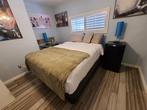 500 Long Beach Vacation Rentals Apartments And Houses Airbnb