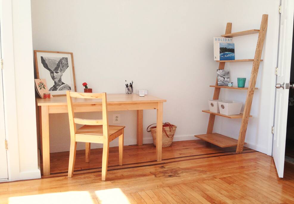 desk