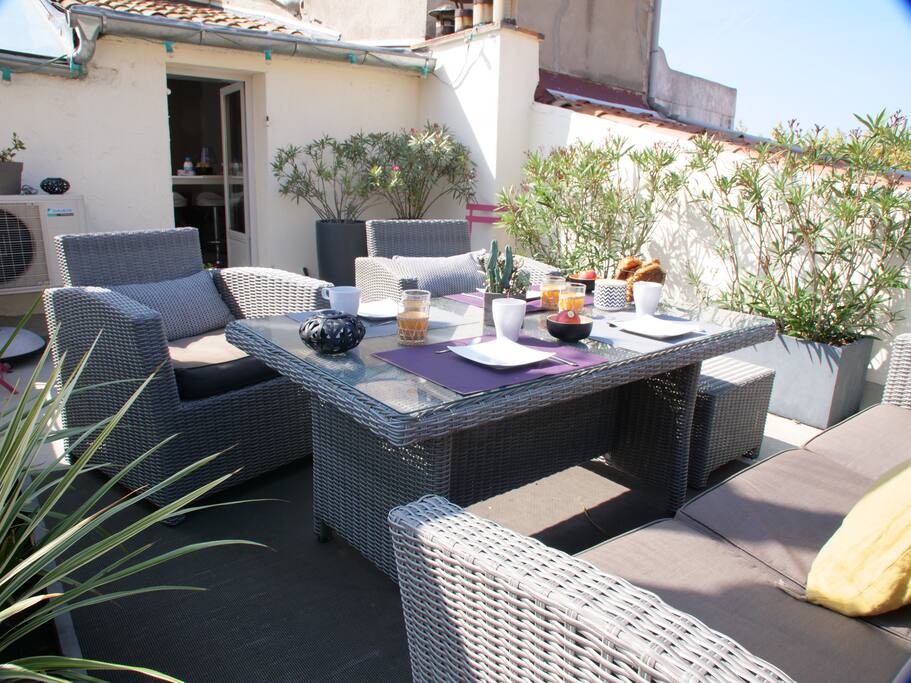 A 25 square meters terrace