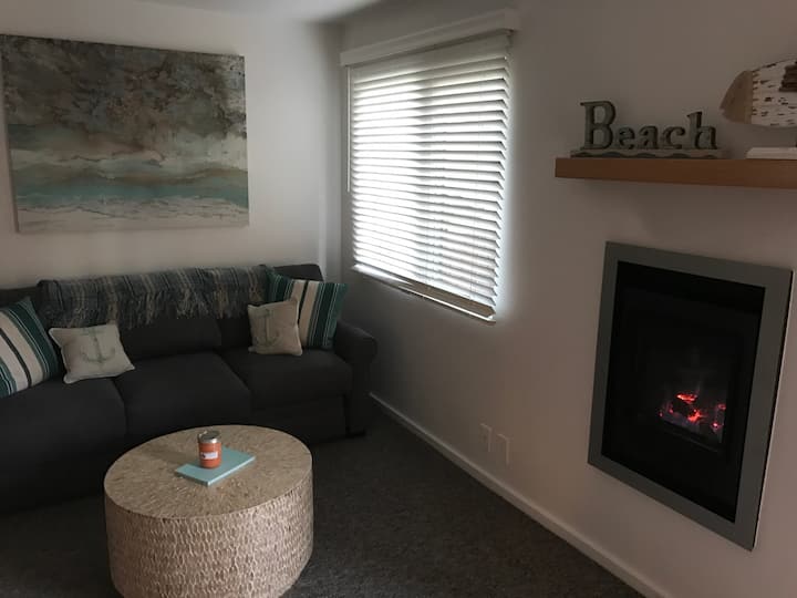 Cambria Beach House With Nature View - Cambria, CA
