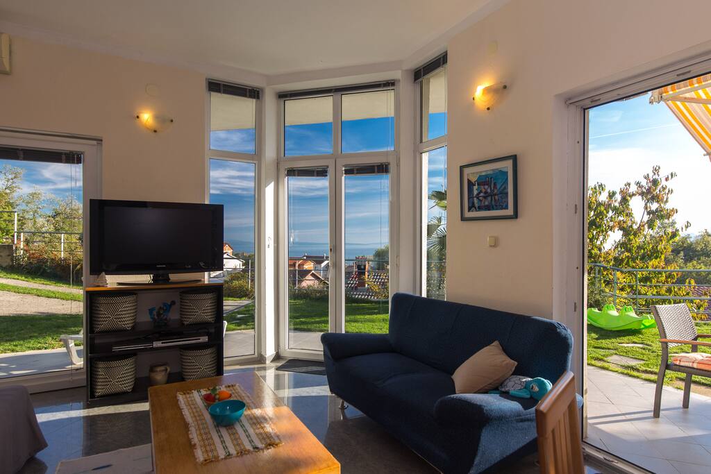 Living room with seaview