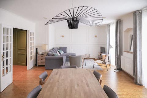 Great downtown apartment.