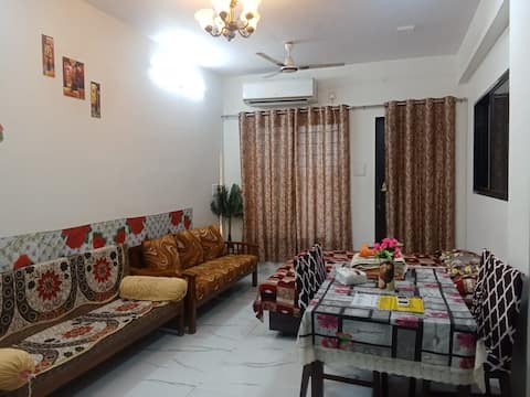 Holiday Home AC Apartment