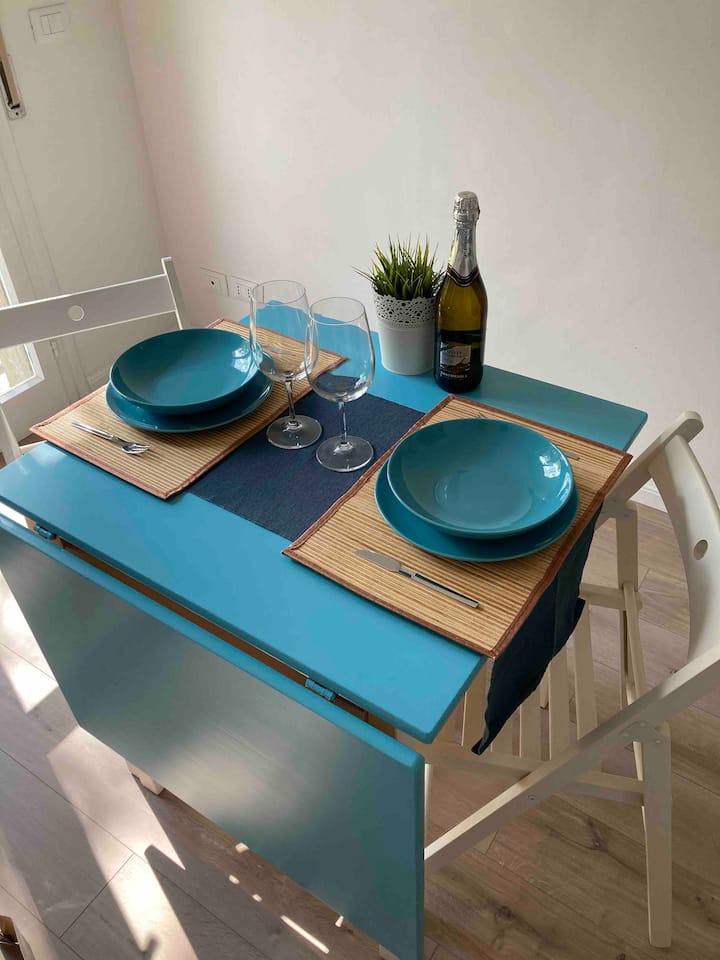 Tavolinë gati! Qëndro dhe ki një oreks të mirë! ️