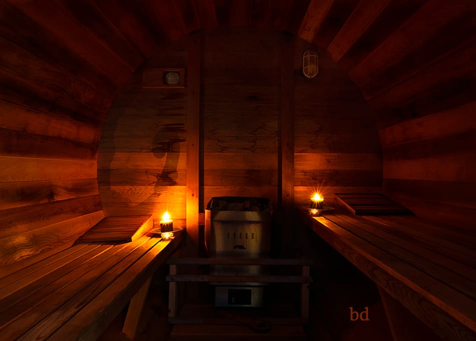 We have access to a cedar barrel sauna.
