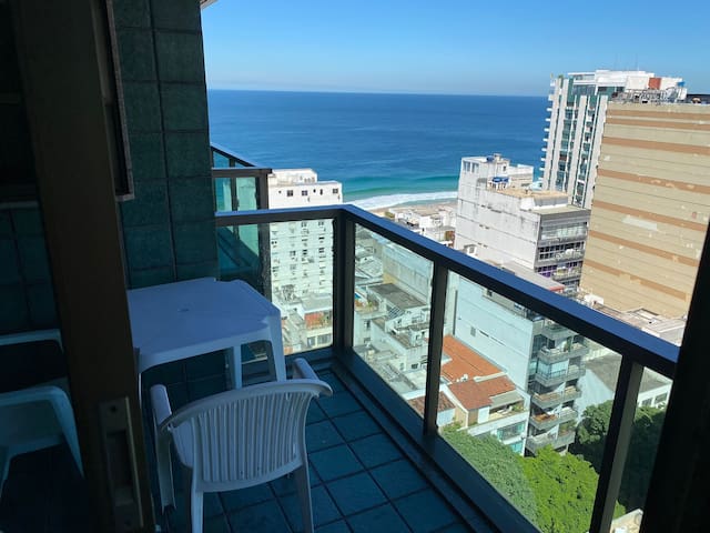 Maravilhosa vista de Ipanema da varanda 2 suites