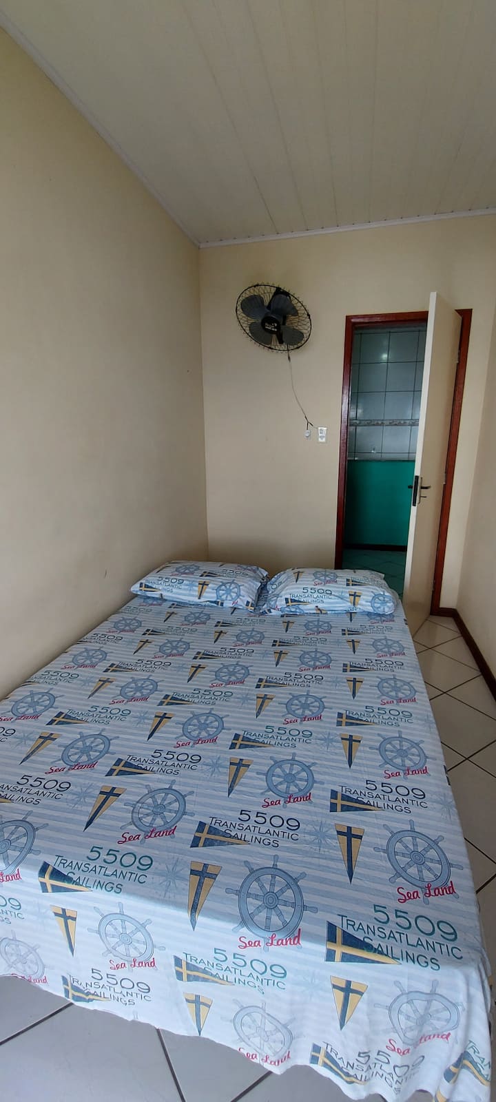 საძინებელი 1