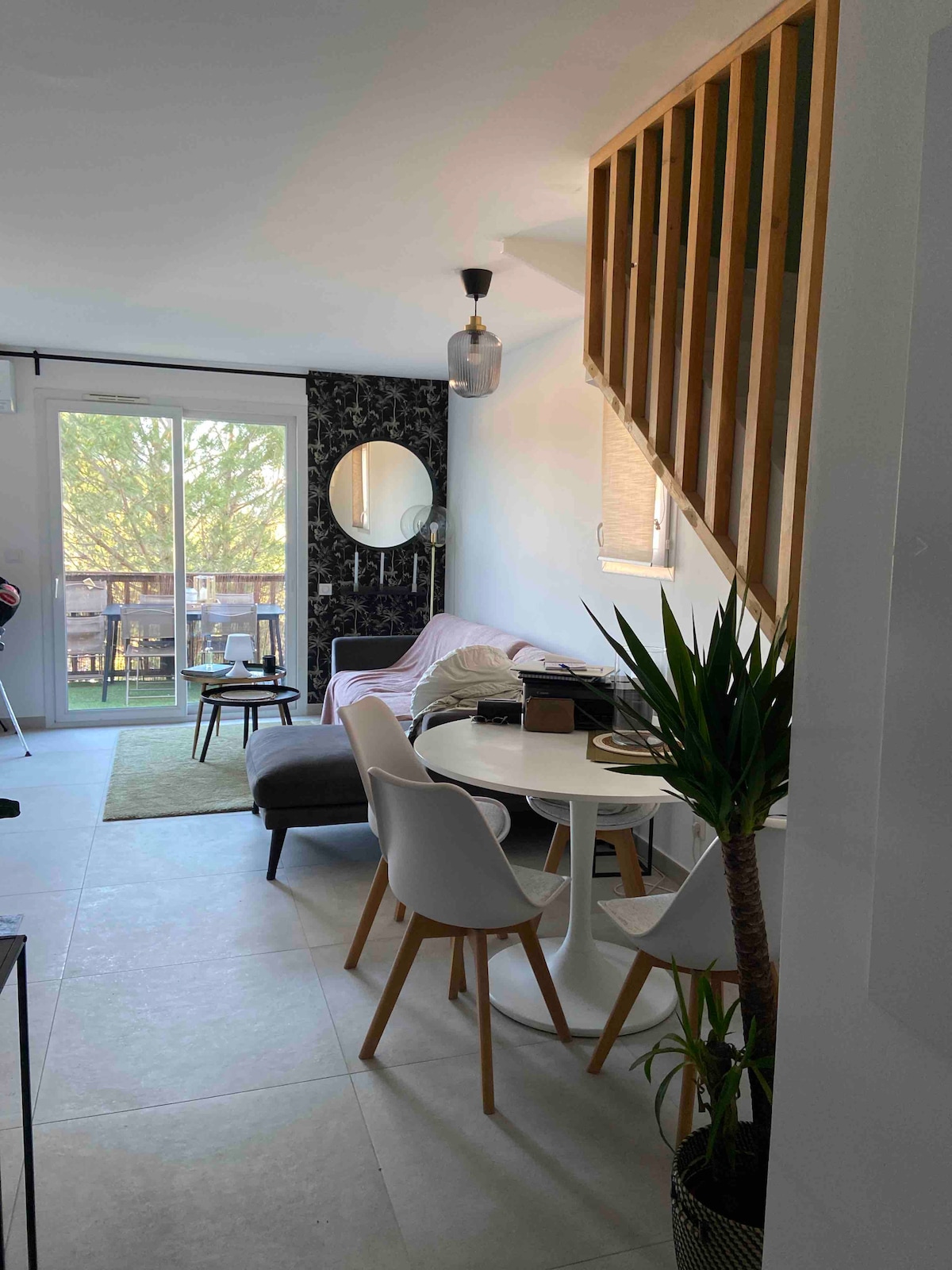 Airbnb performant: House with swimming pool in a leisure residence à Mallemort