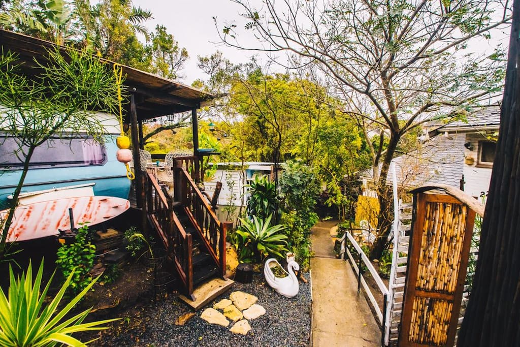 The Wanderlust 1960's Restored Vintage Trailer Self Catering Accommodation Bonnie Doon East London