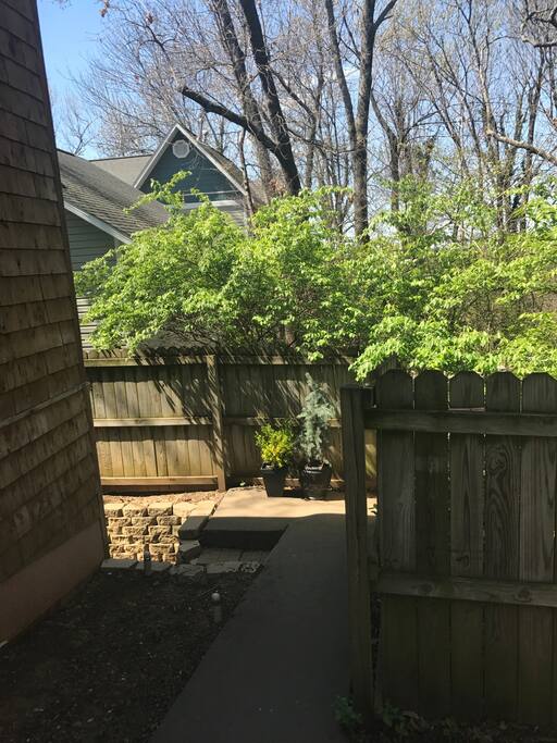 Path to the studio