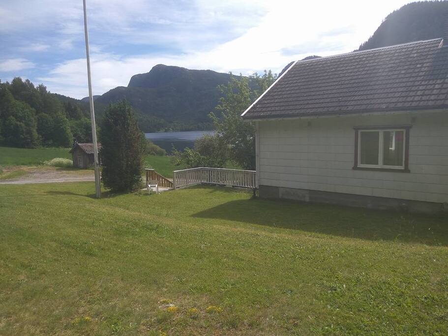 Nyrenovert hus med flott beliggenhet