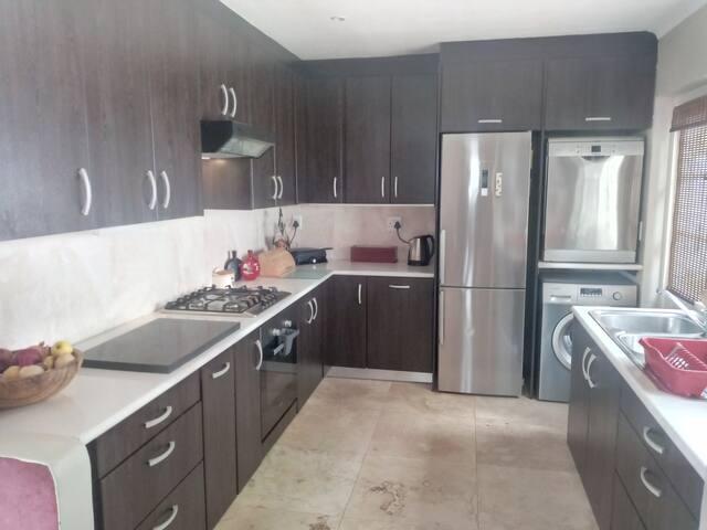 A Few Blocks Away gallery image 3