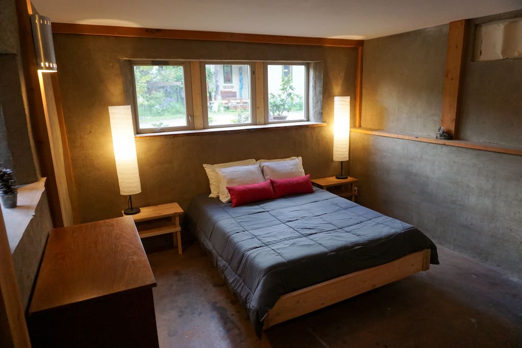Honey Room