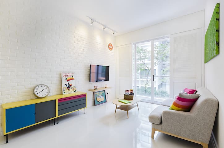 ★CENTRAL★WALK EVERYWHERE★NEAR 6 METROS★QUIET