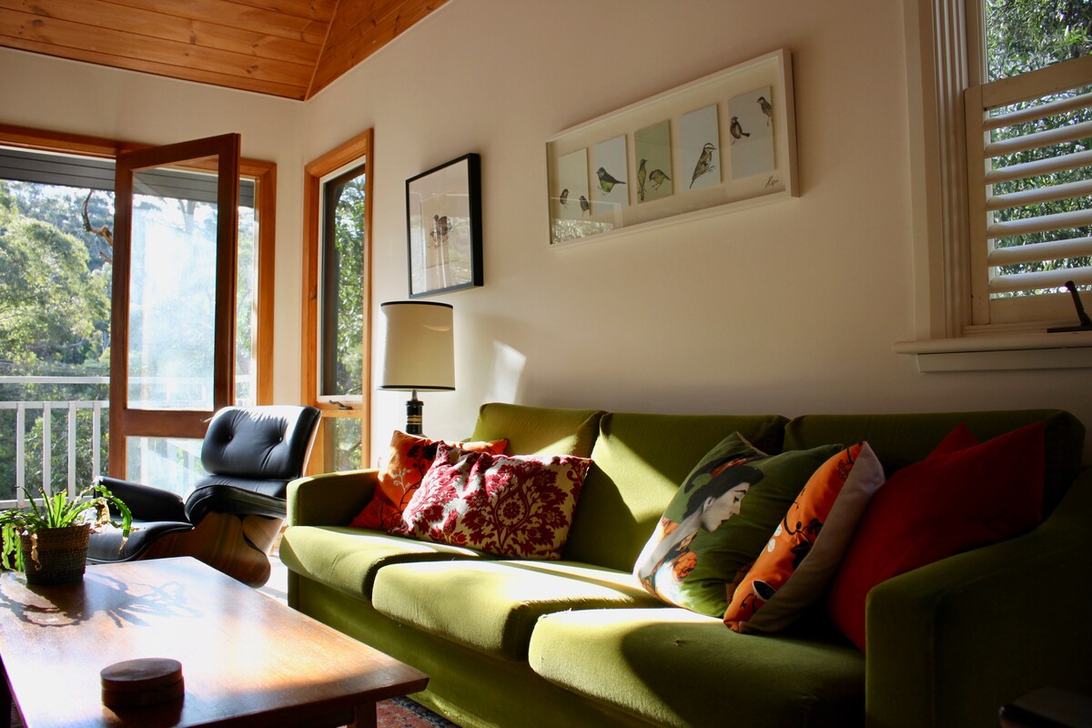 Top Airbnb: A quiet, relaxing stay amongst the tree tops in Blackheath