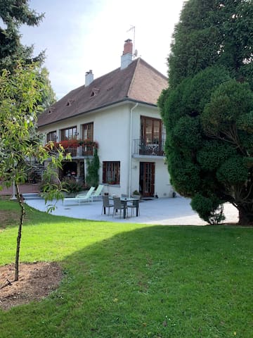 2 rooms on the ground floor 15min from the sea
