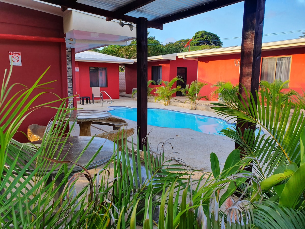 Villas Bahía Salinas, equip, A/C, TV, Videocam. — 2 bedroom vacation rental in Provincia de Guanacaste