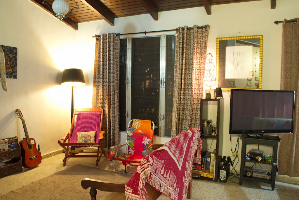 Living Space/Sala de Estar