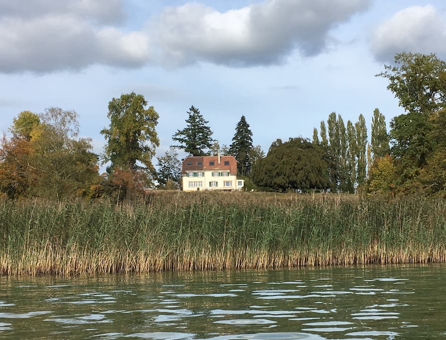 Lodge Glardons vu du lac
