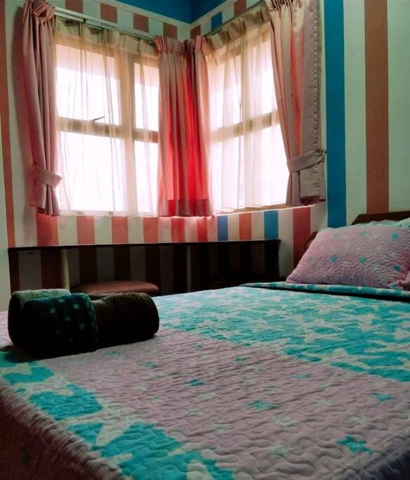 ❤PRIVATE ROOM❤ WITH SHARED BATHROOM
❤DESK/WORKSPACE IS AVAILABLE TOO!
