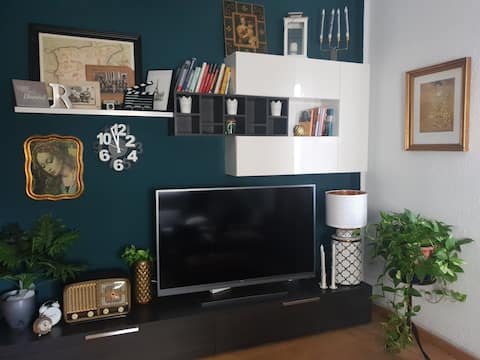 Habitación individual con baño compartido