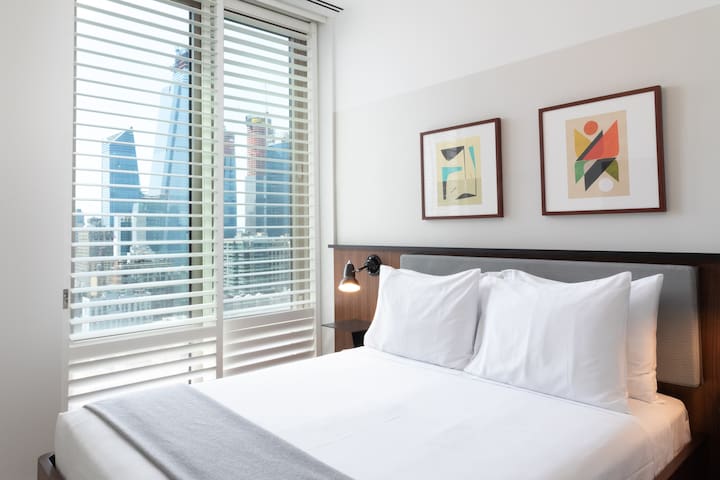 2 Bed + 2 Bath with City Views & Onsite Gym gallery image 3