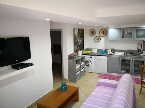 Successful Airbnb property: C. FULL OCEAN VIEW-WITH SUNNY POOL in Paul Do Mar