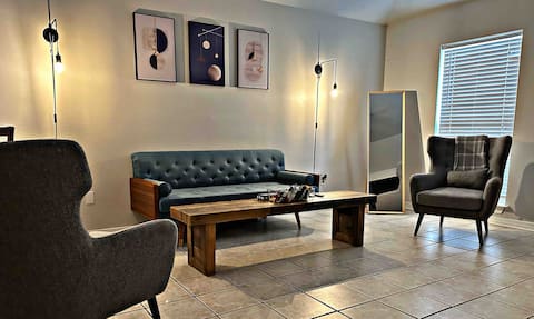 Relax and unwind. 3br 2bath