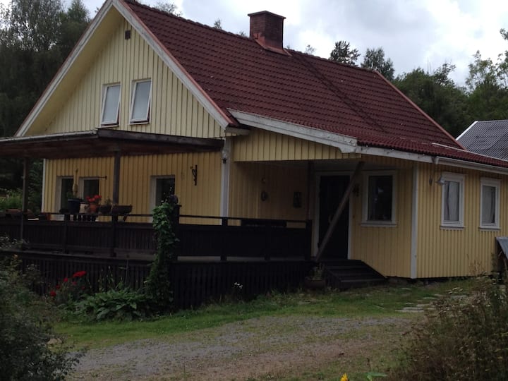 House on a farm close to Gothenburg Houses for Rent in Tronnum