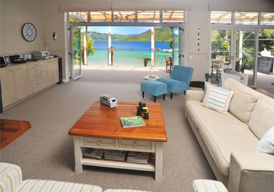 No Road Inn on Endeavour Inlet, Endeavour Inlet, Marlborough Sounds, New Zealand, photo 3 of 10