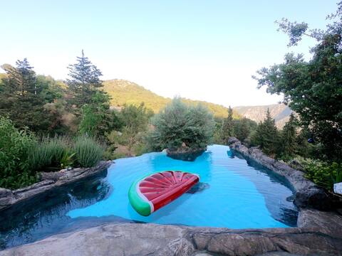 Love house and fairy tale garden with private pool and hot tub