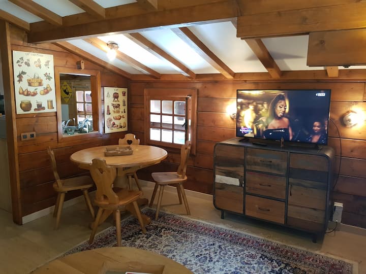 Chalet Appartement Chaleureux Piscine Ouverte - Chamonix