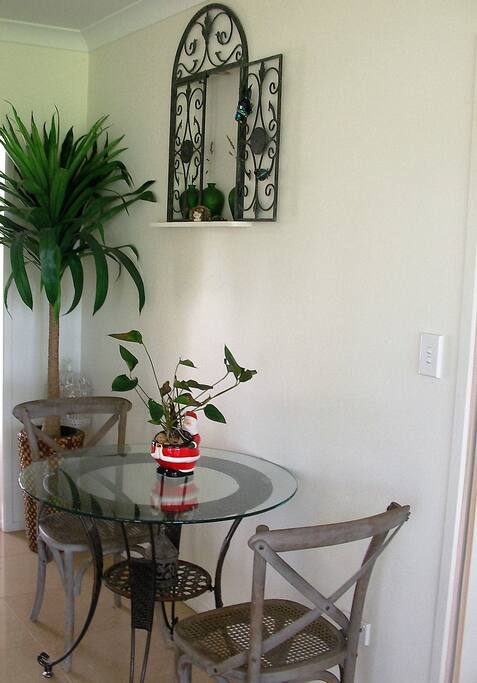 Breakfast room