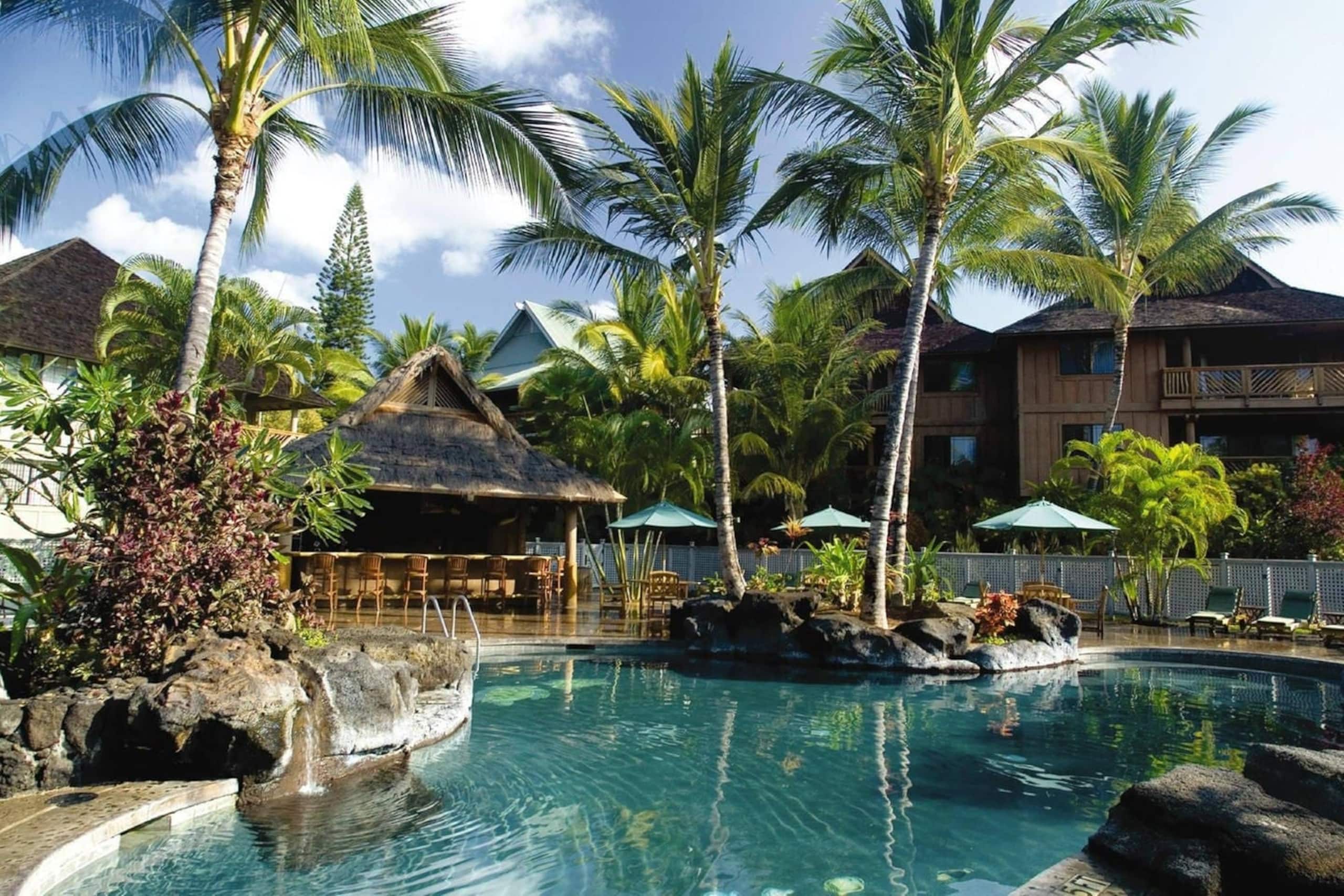 Condo in Kailua-Kona · ★4.81 · 2 bedrooms · 2 beds · 2 baths - Image 1