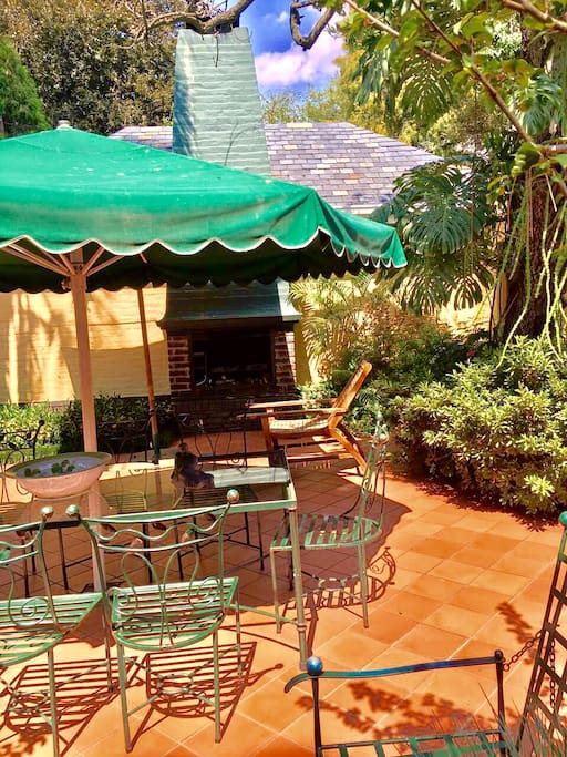 Courtyard area,relaxation area and break/BBQ area.