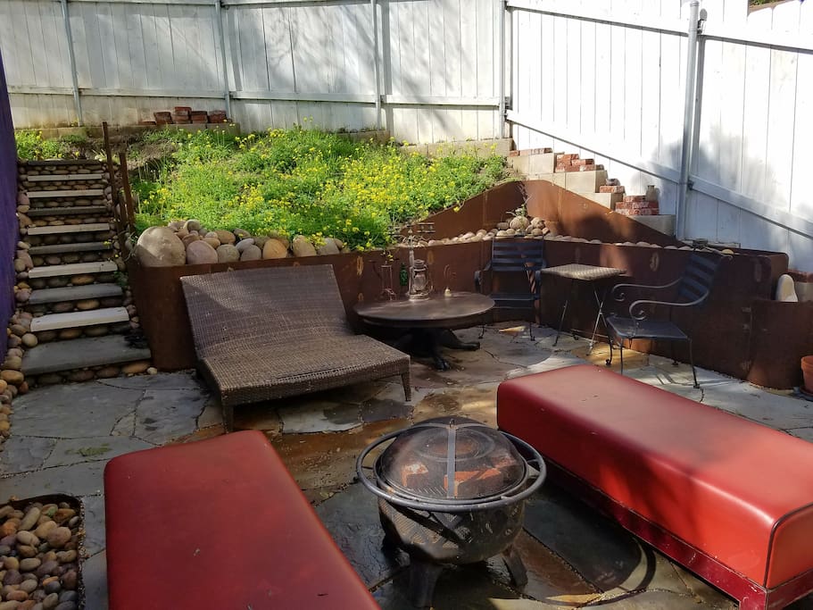 Cozy Backyard